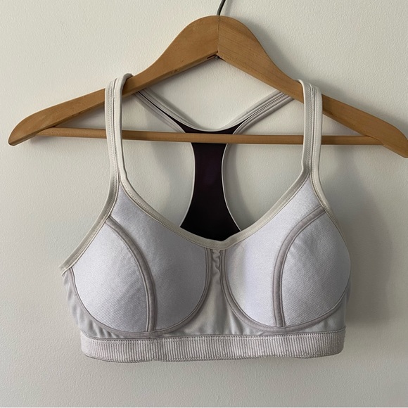 3/$30💚Champion grey and white Shape T-back sports bra size 36B - Picture 12 of 15